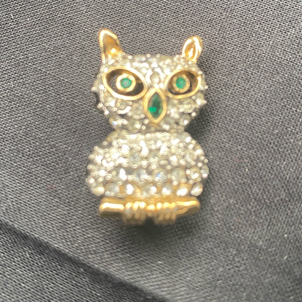 Vintage OWL PIN/Brooch Gold-tone, Green Eyes White Rhinestone Body